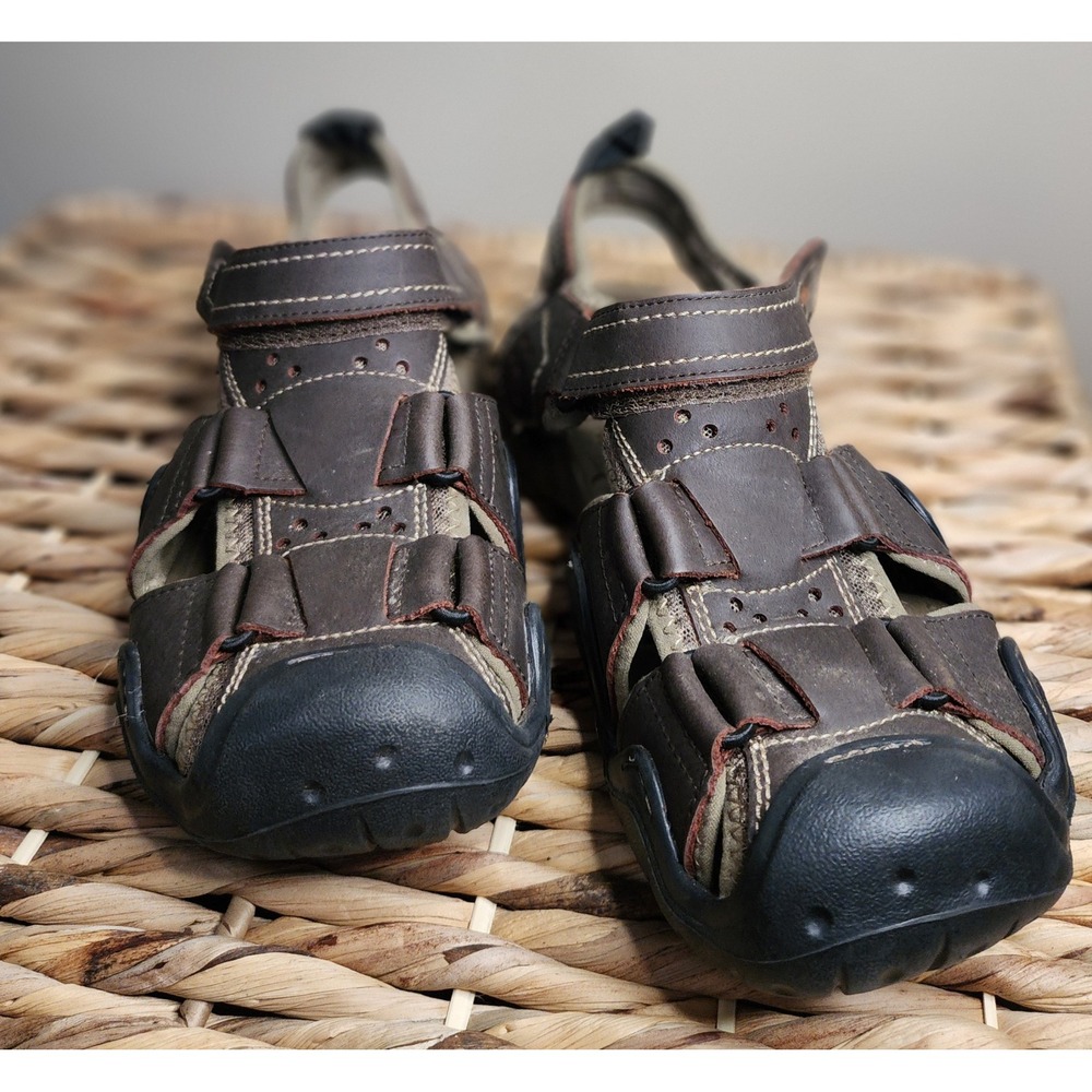 Crocs 204562 Mens M9 Brown Leather Fisherman Sandals Closed Toe Outdoor - Picture 4 of 9